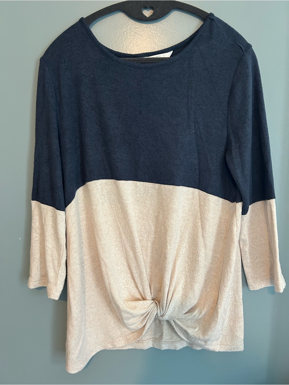 Market & Spruce Navy and Cream 3/4 length Sweater